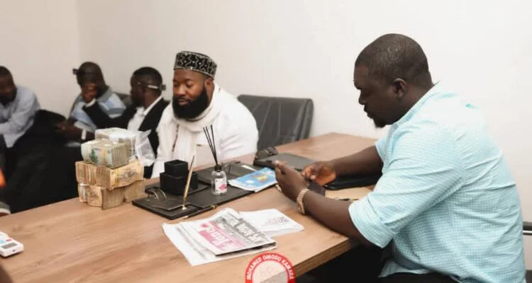 Jagaban Extends Christmas Support to APC Grassroots at Party Headquarters with Nearly Le 100 Million